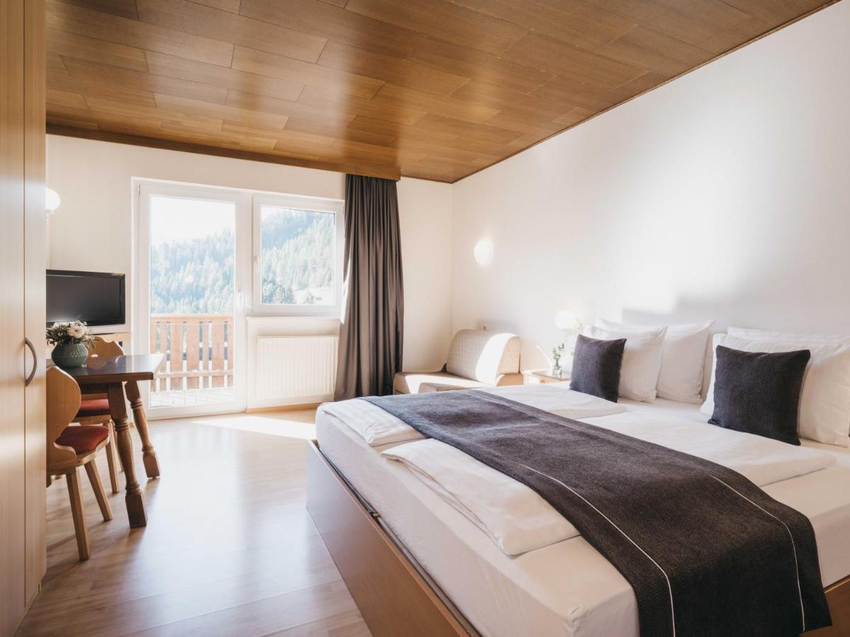 Haus Bellevue By Vaya Inklusive Super Sommer Card แซร์เฟาส์ ภายนอก รูปภาพ
